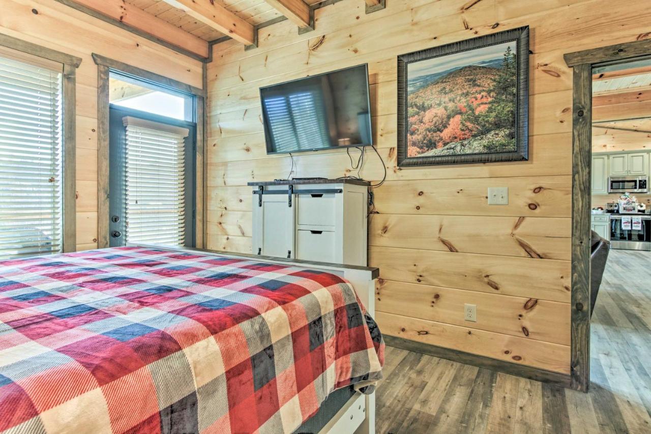 ガトリンバーグ Smoky Mountain Hideaway With Hot Tub, Deck And Views!ヴィラ エクステリア 写真
