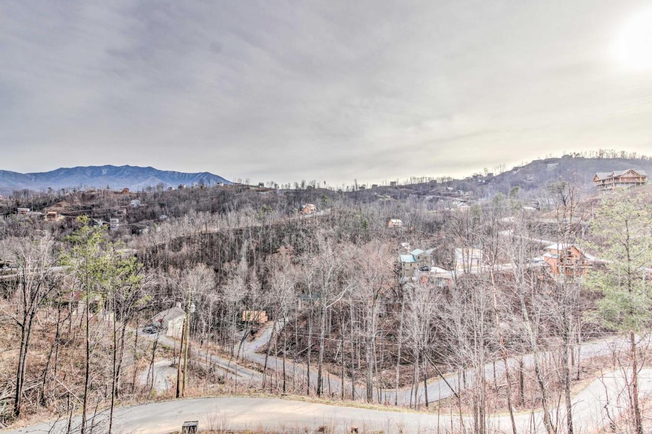 ガトリンバーグ Smoky Mountain Hideaway With Hot Tub, Deck And Views!ヴィラ エクステリア 写真